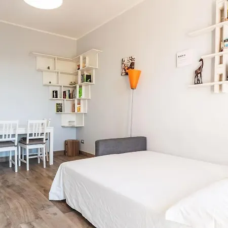 Hotel Il Bilocale In Caterina Da Forli Milano